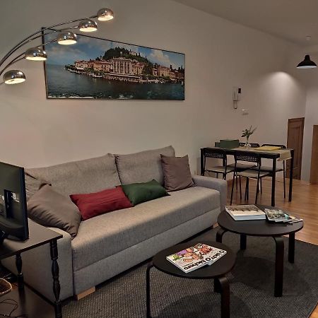 Wanderlust Maria Pita Apartment A Coruna Luaran gambar